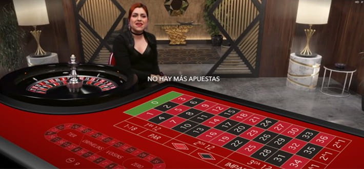 Play Evolution live roulette with a dealer at the Interwetten live casino in Africa.